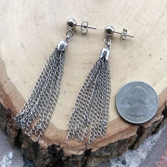 π΄SALE ! Silver dangly tassel chain nickel free - Picture 3 of 8